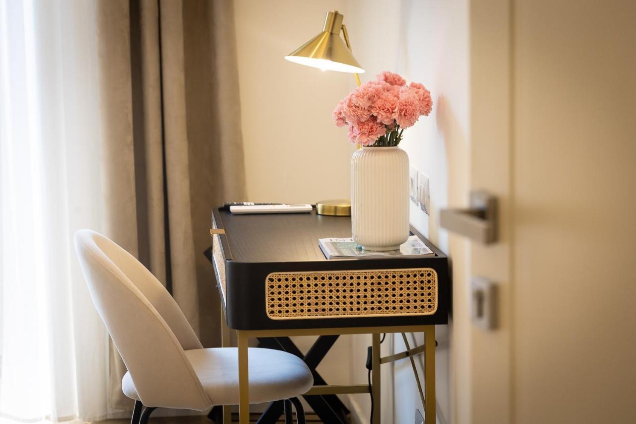 Colosseum Boutique Apartment Rzym Zewnętrze zdjęcie