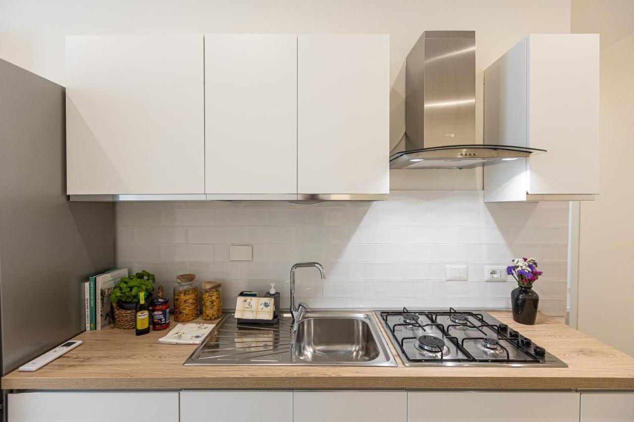 Colosseum Boutique Apartment Rzym Zewnętrze zdjęcie