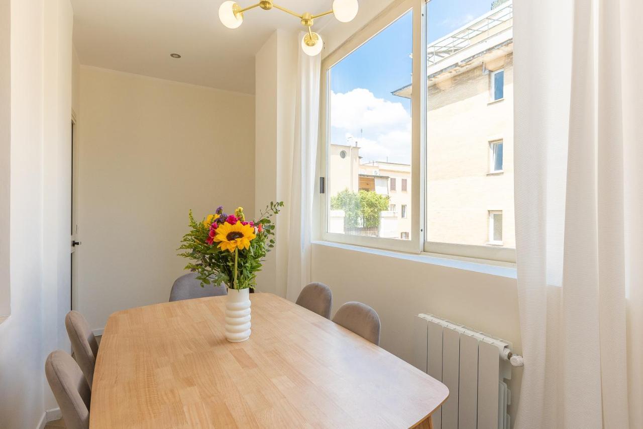 Colosseum Boutique Apartment Rzym Zewnętrze zdjęcie