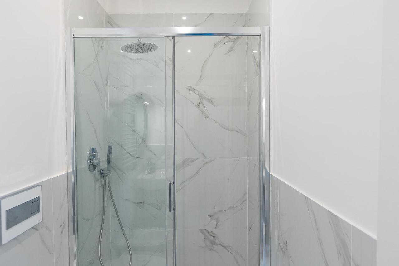 Colosseum Boutique Apartment Rzym Zewnętrze zdjęcie