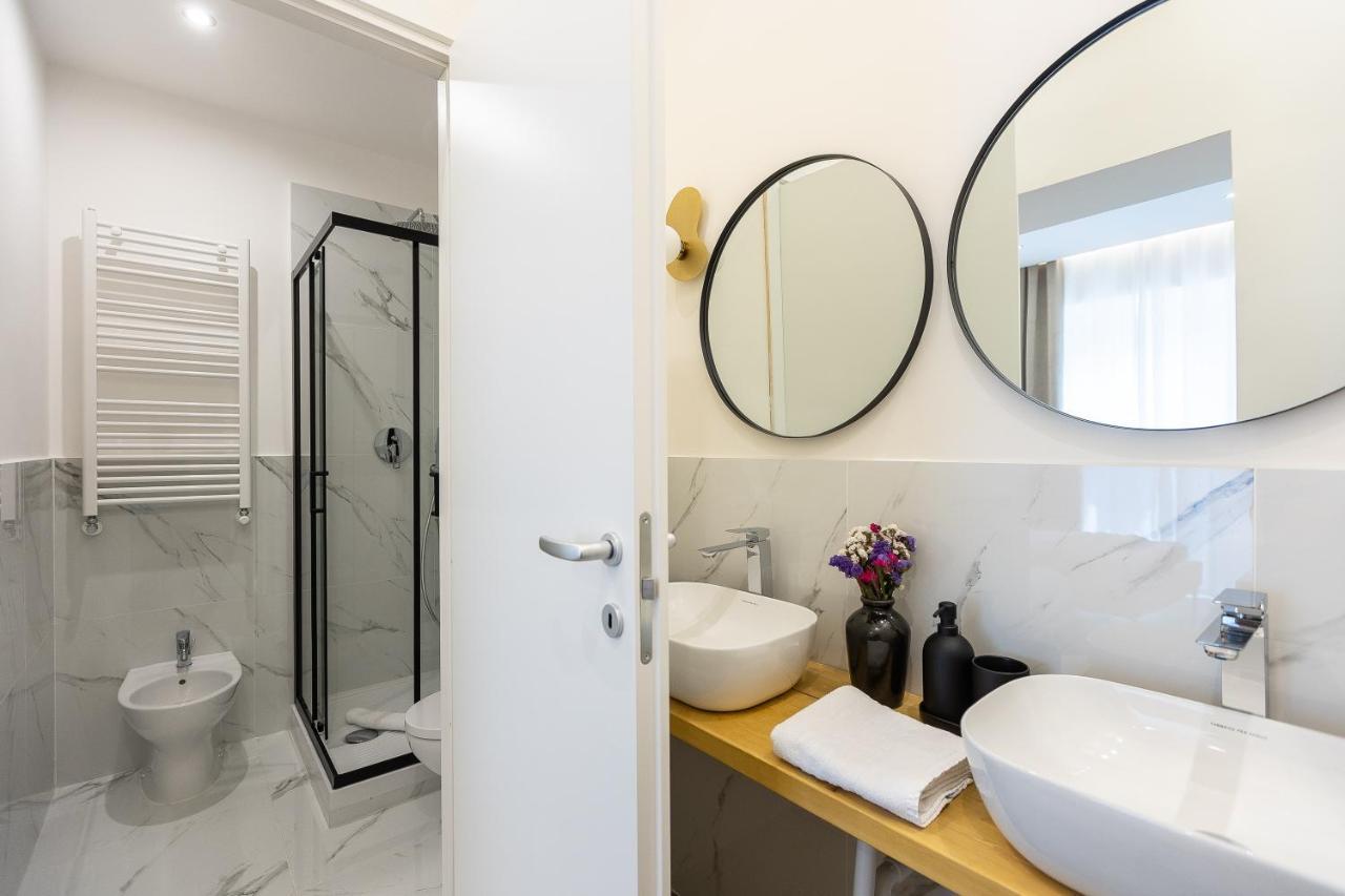 Colosseum Boutique Apartment Rzym Zewnętrze zdjęcie